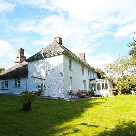 Trenderway Farm Bed & Breakfast Looe Bagian luar foto